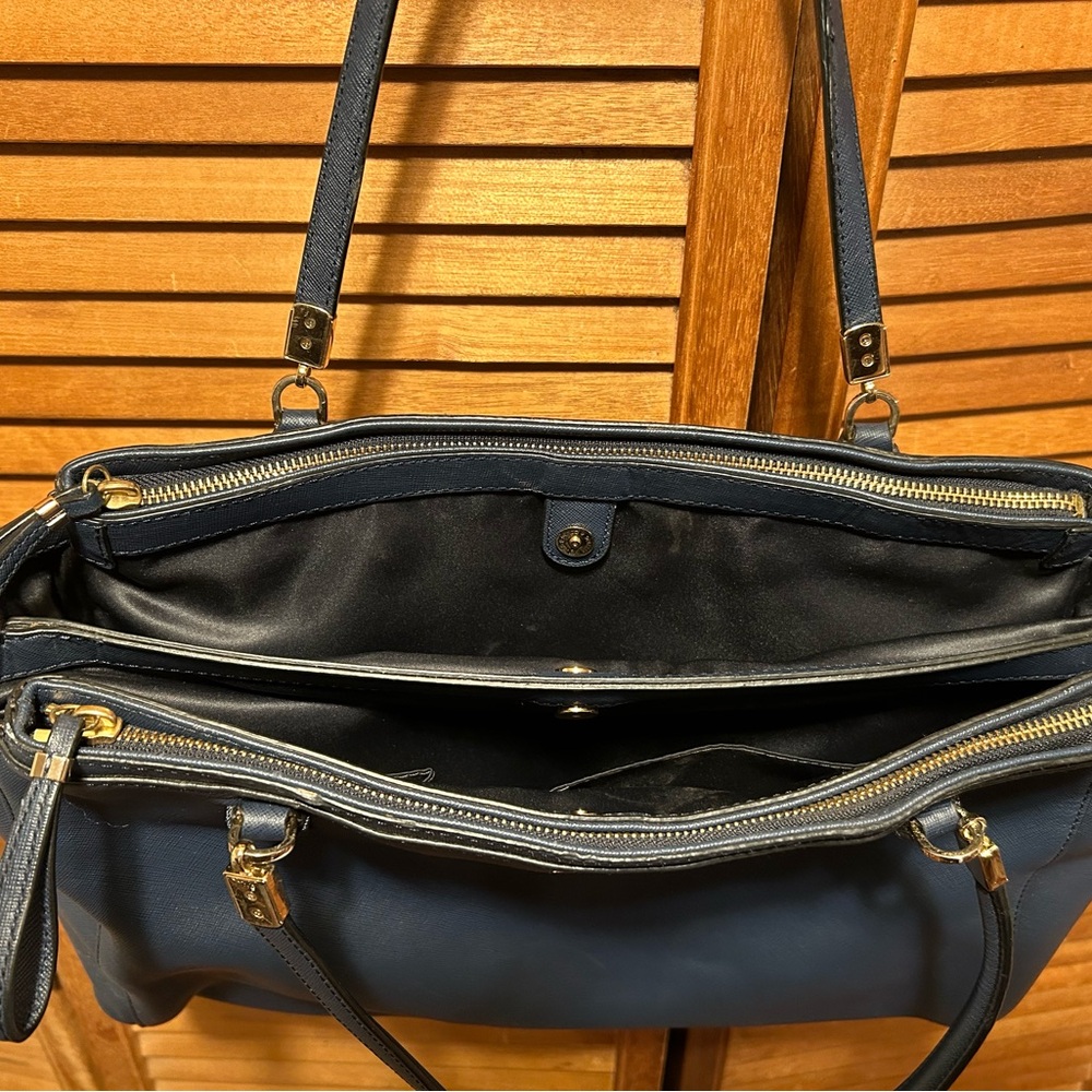 Coach Navy Blue Large Leather Tote Bag - Picture 9 of 12